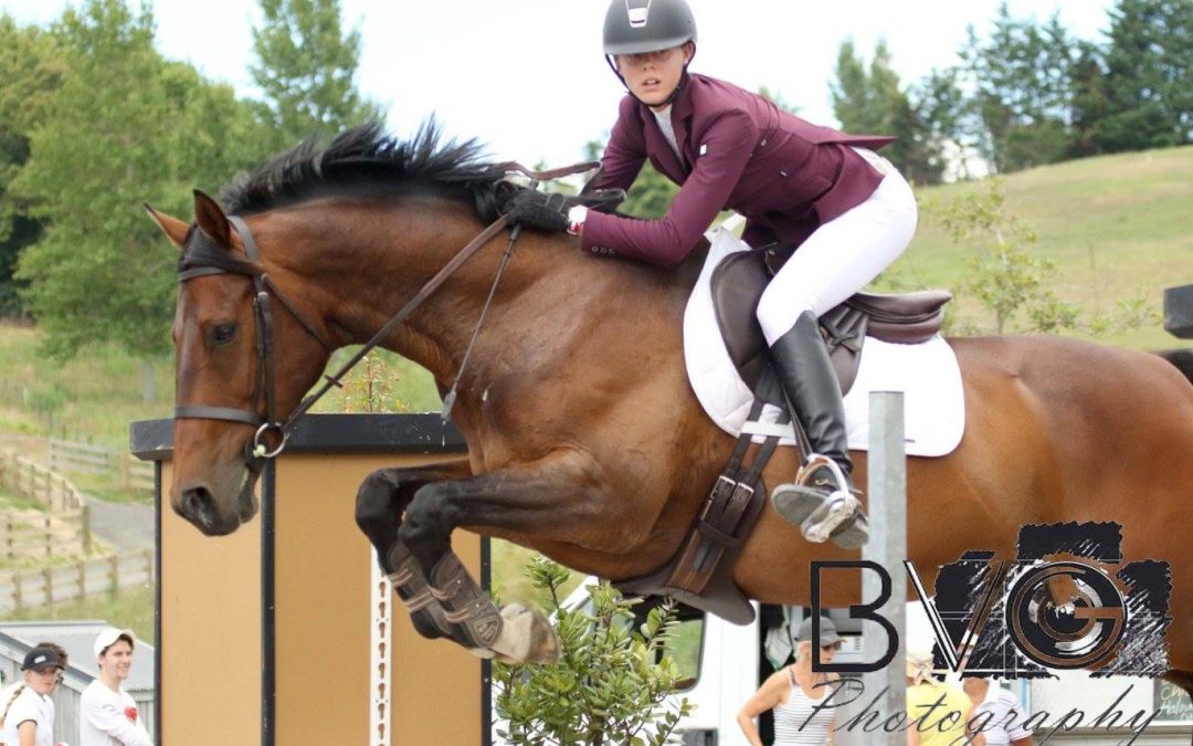 J25: Perfect Junior Rider Show Jumper!